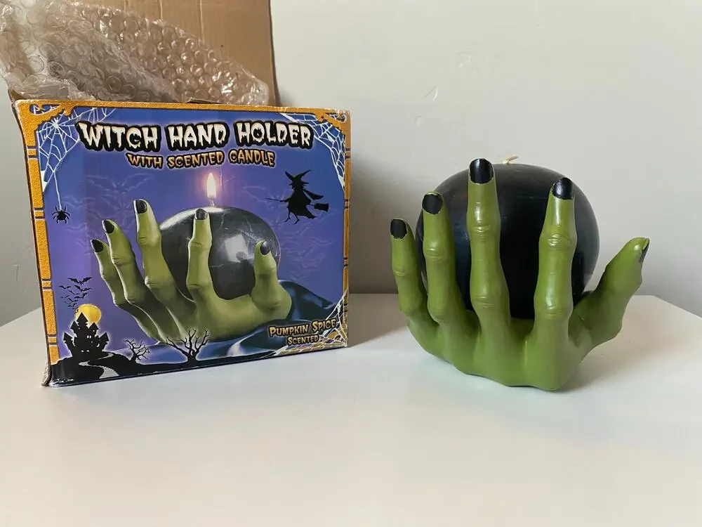 Vintage Spooky Lites Witch Hand Holder With Scented Pumpkin Spice Candle- New